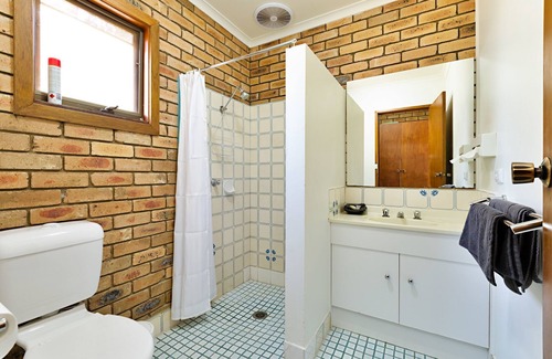 Corowa Hotel | Statesman Motor Inn