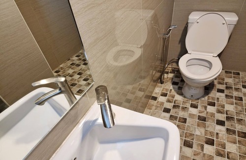 Minburi Hotel | Station 203 Hotel