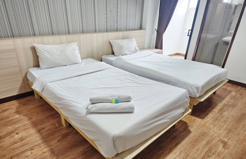 Minburi Hotel | Station 203 Hotel