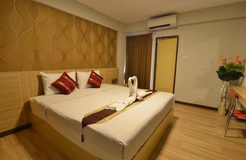 Minburi Hotel | Station 203 Hotel