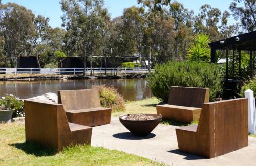 Stawell Hotel | Stawell Grampians Gate C & C Park