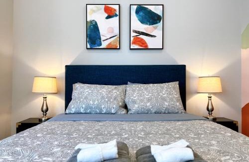 Fairmount Apartment | Stay at Luna on Ridge Ave
