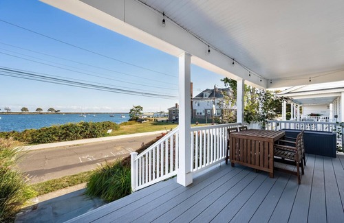 Black Rock Historic District House | Stay at Seabright Beach