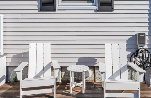 Black Rock Historic District House | Stay at Seabright Beach