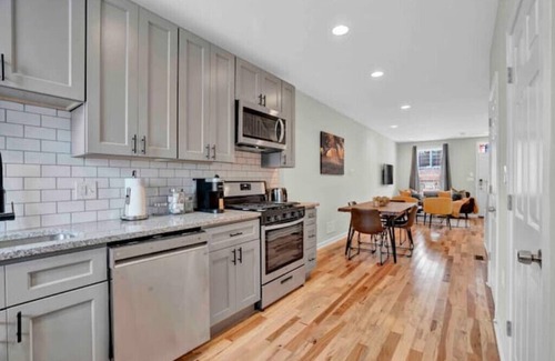 Downtown Baltimore House | Stay Comfortably Near Johns Hopkins Hospital!