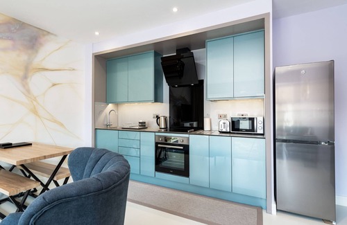 Gillingham Apartment | Stay Here for Work - Hassle-Free and Peaceful - Apartment 5