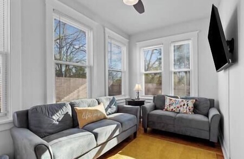Franz Park House | Stay in central STL on Central!