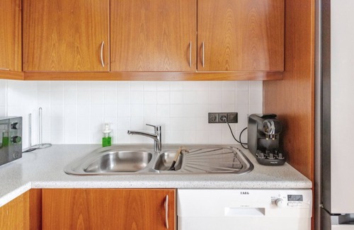 Downtown Apartment | Stay in Comfort, At the Heart of Town