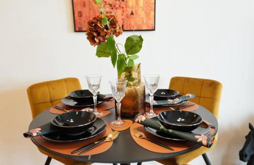 Donaustadt Apartment | Stay in style at "Carl's Design Residences" - Modern design meets green comfort l free parking & great connection to city center
