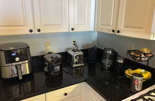 McLean Apartment | Stay in Tysons, Virginia