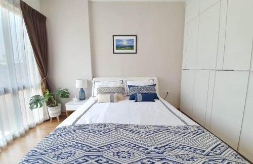 Nimman Apartment | Stay Nimmanhemin Center with Rooftop Pool 309NM