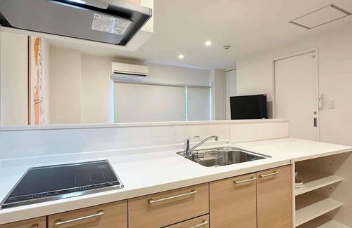Hiroshima City Centre Apartment | Stay on Hiroshima’s Shopping Street – Cozy Studio