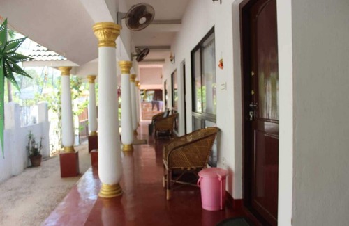 Mararikulam House | Stay on the white sand palm beach