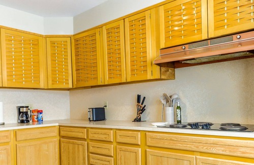 Casper Apartment | Stay, Relax, Explore: Cozy Duplex Just Minutes from Downtown Casper