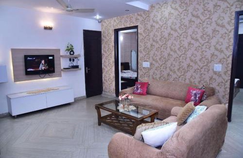 Hari Nagar Bed & Breakfast | Stay Royal Bed & Breakfast