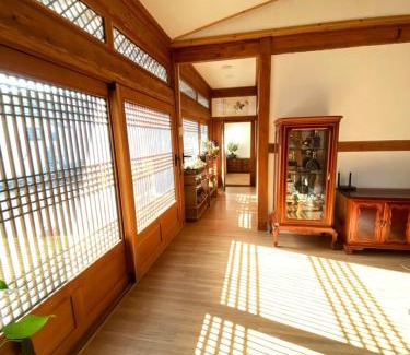 Gyeongju House | Stay Sayu Hanok