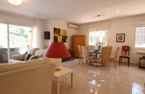 Arenys de Mar Villa | Stay U-nique Villa Portimar