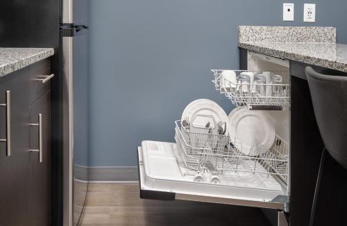 College Station Hotel | stayAPT Suites College Station