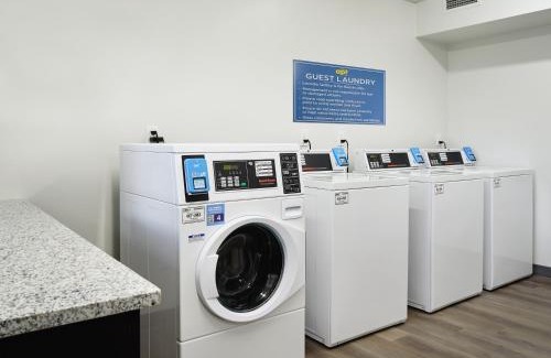 Killeen Hotel | stayAPT Suites Killeen-Fort Cavazos