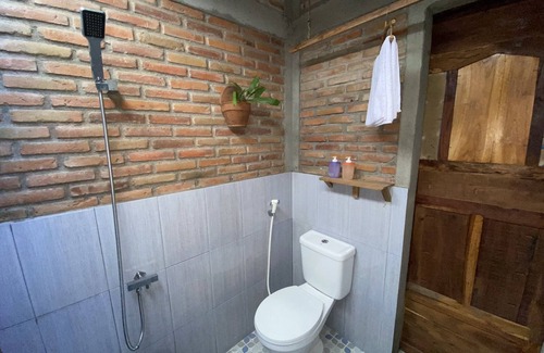 Bangunjiwo House | StayBareng di Kasongan