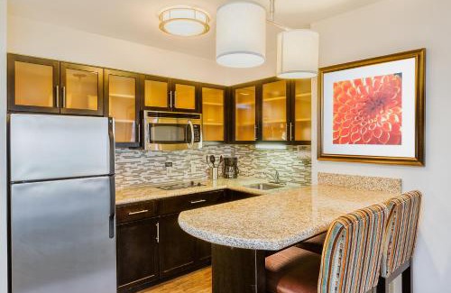 Bismarck Hotel | Staybridge Suites Bismarck by IHG