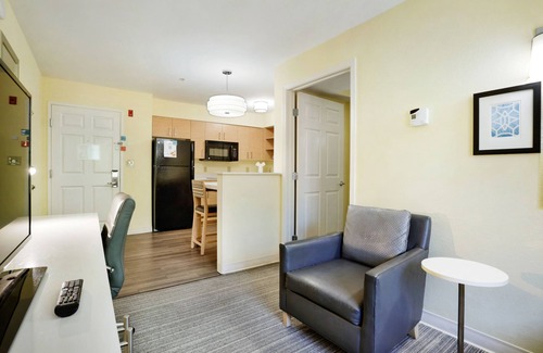 Columbia Hotel | Staybridge Suites Columbia Baltimore by IHG