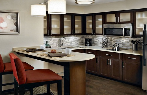 Denton Hotel | Staybridge Suites Denton by IHG