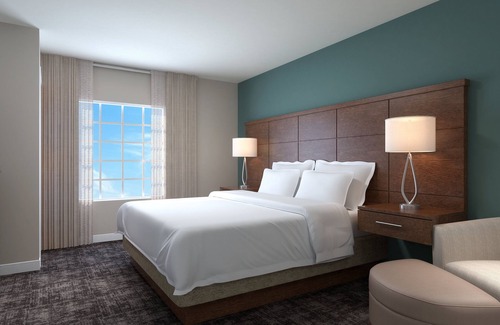 Denton Hotel | Staybridge Suites Denton by IHG