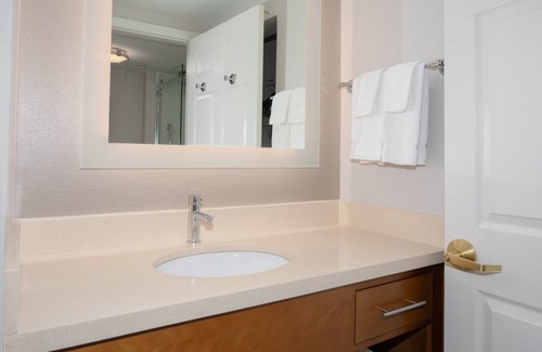 Dupont Hotel | Staybridge Suites Denver International Airport by IHG