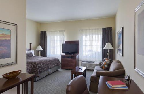 Biggs Field Hotel | Staybridge Suites El Paso Airport by IHG