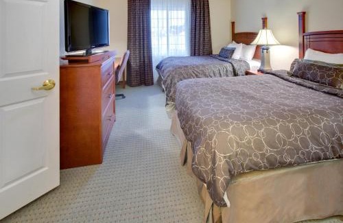 Fargo Hotel | Staybridge Suites Fargo by IHG