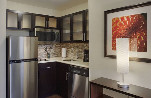 Fayetteville Hotel | Staybridge Suites Fayetteville/Univ Of Arkansas by IHG