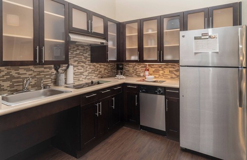 Marquette Hotel | Staybridge Suites Marquette by IHG