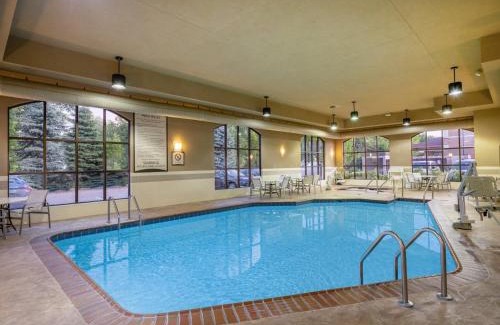 Franklin Hotel | Staybridge Suites Milwaukee Airport South by IHG