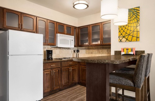 Oklahoma City Hotel | Staybridge Suites Oklahoma City-Quail Springs by IHG