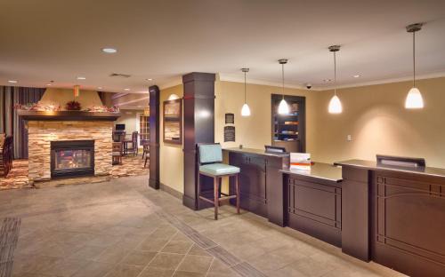 Peoria Hotel | Staybridge Suites Peoria Downtown by IHG