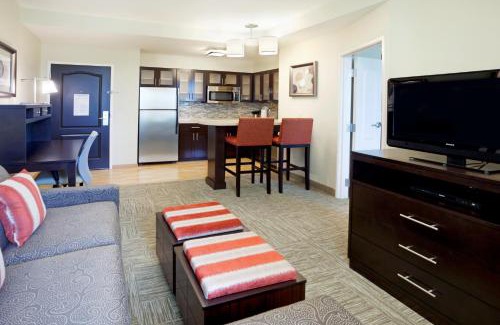 Hollywood Park Hotel | Staybridge Suites San Antonio-Stone Oak by IHG
