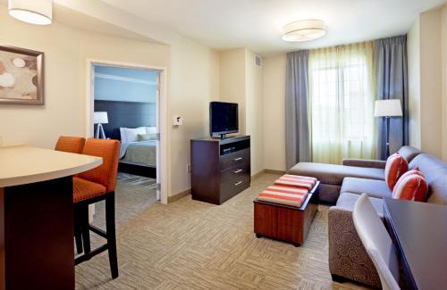 Hollywood Park Hotel | Staybridge Suites San Antonio-Stone Oak by IHG
