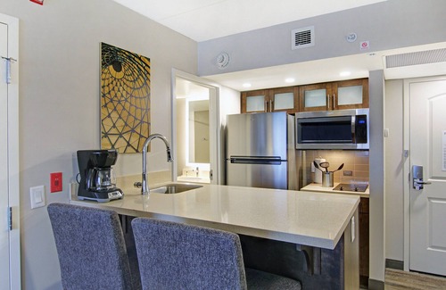 North York Hotel | Staybridge Suites Toronto - Vaughan South by IHG