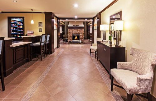 South Tulsa Hotel | Staybridge Suites Tulsa-Woodland Hills by IHG