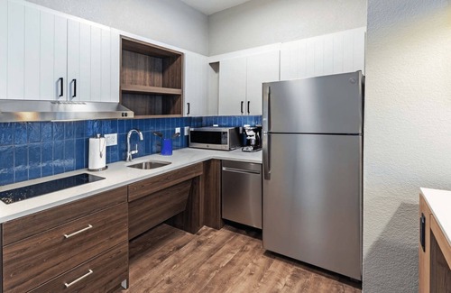 Woodway Hotel | Staybridge Suites Waco South - Woodway by IHG