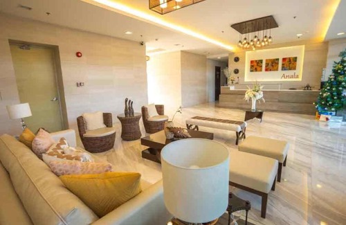 Muntinlupa Hotel | Staycation bigger room