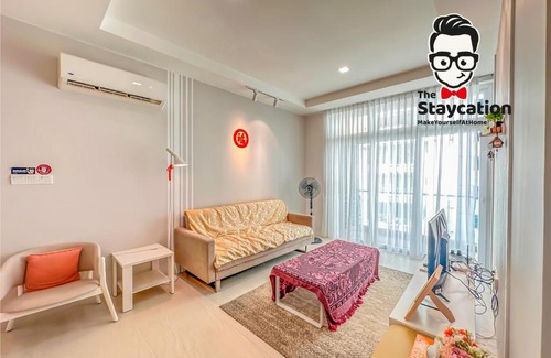 Kuching Apartment | Staycation Homestay 43 Kuching Riverine Resort
