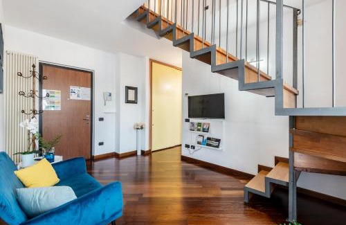 Turro Apartment | StayEasy Sesia5 - 4 Bedrooms Penthouse, 2 baths