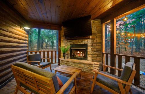 Broken Bow House | Stayhocha Pet Friendly family cabin