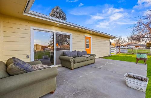 Ahtanum House | Staying in Yakama Valley