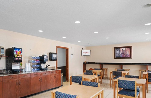 Grand Forks Hotel | StayInn - Grand Forks