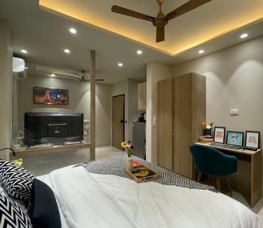 Ghata Bed & Breakfast | Stayo Rooms