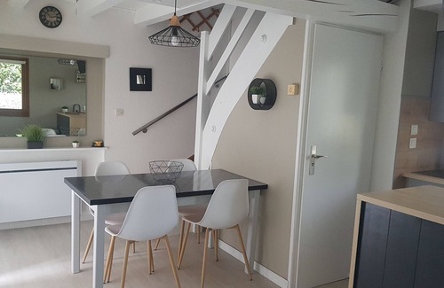 Kaysersberg-Vignoble Cottage | Stays has Kaysersberg (individual House)