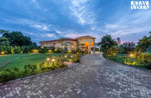 Vikarabad Villa | StayVista at Evaarah with Bonfire, Pool